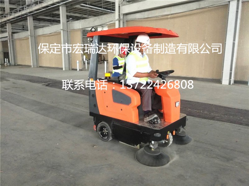 河北宏瑞達工廠掃地機走進中車基地